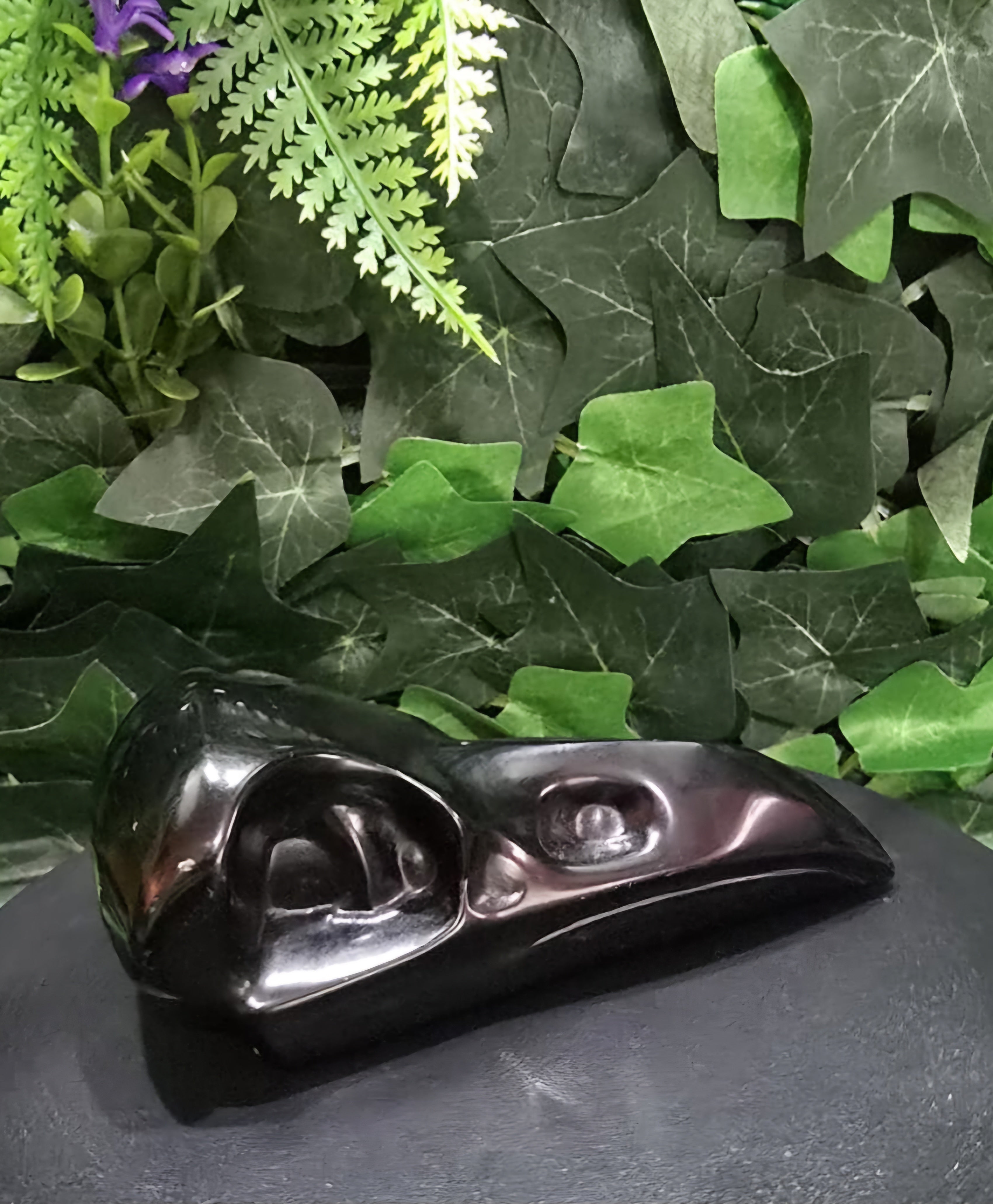Black Obsidian Raven Skull