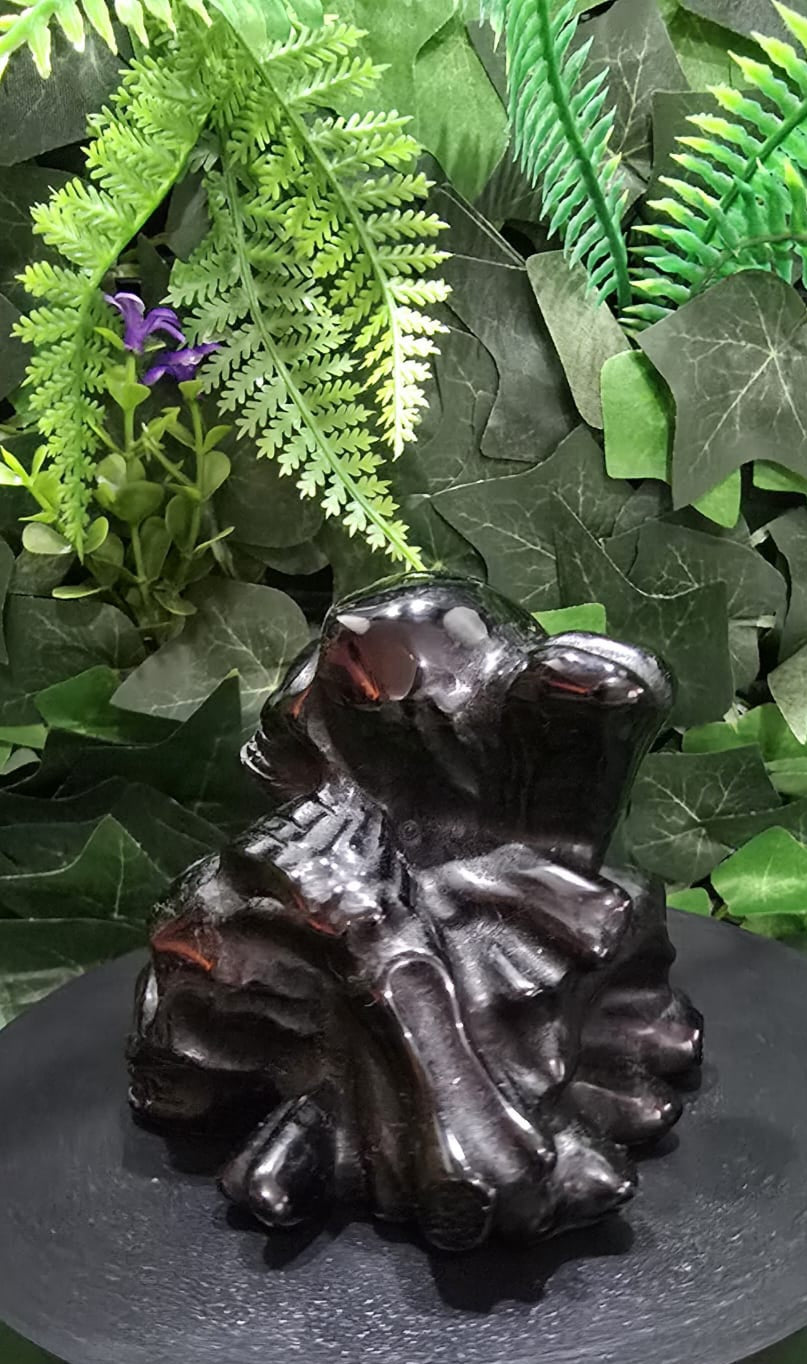 Black obsidian Skull Mountain